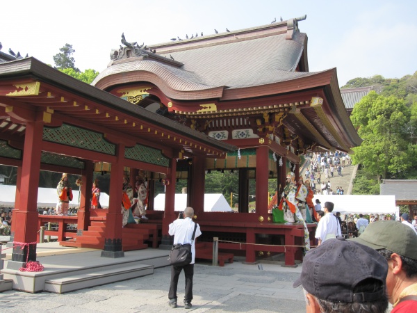 鶴岡八幡宮の舞殿