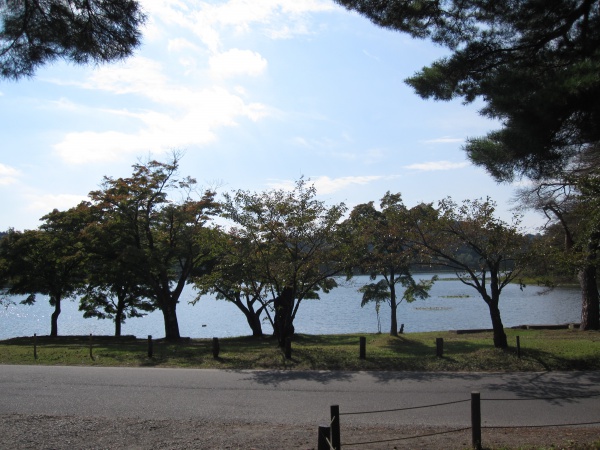 南湖公園の風景