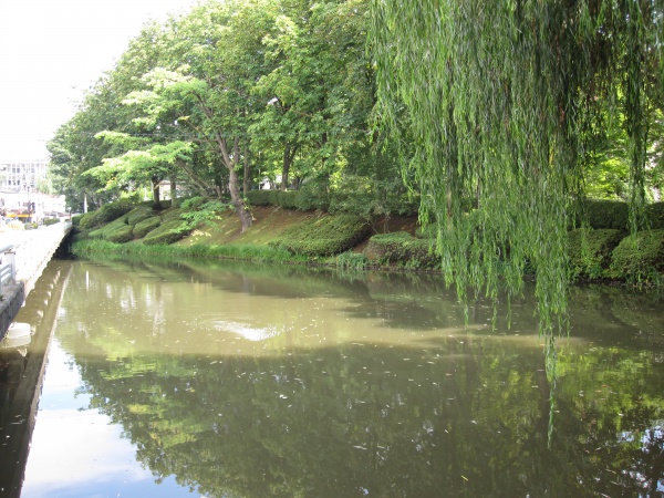 盛岡城のお堀