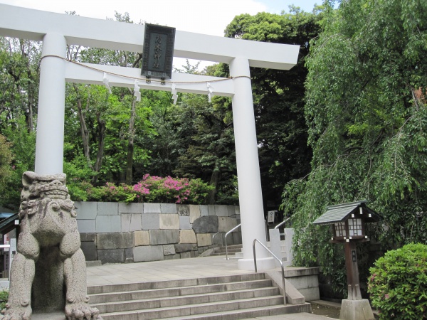 港区の乃木神社鳥居