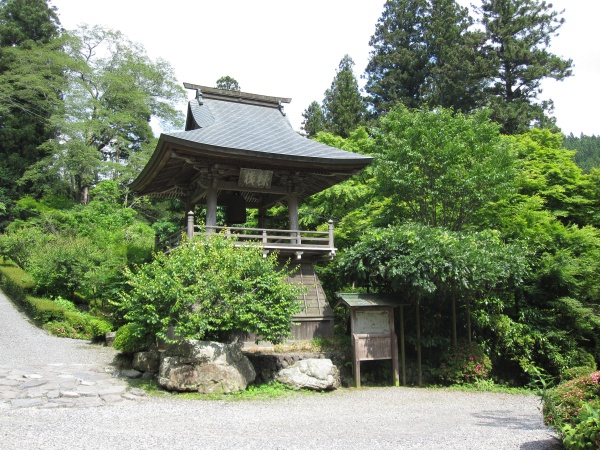 雲巌寺の境内