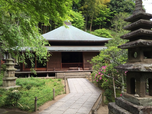 東慶寺の本堂