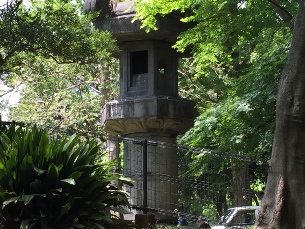 上野東叡山寛永寺お化け灯籠