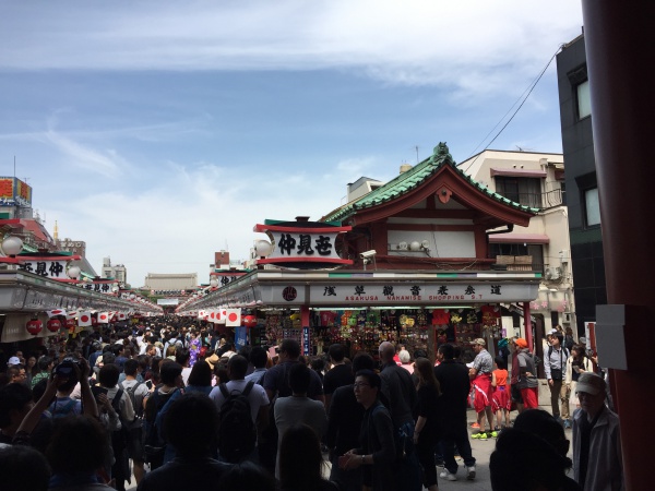 浅草寺の仲見世