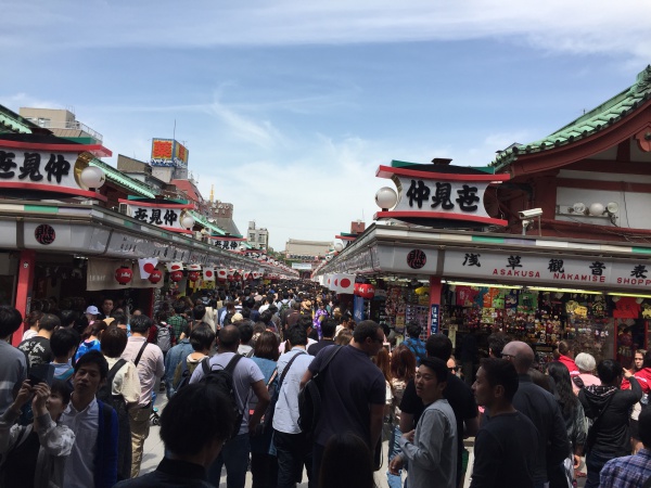 浅草寺の仲見世