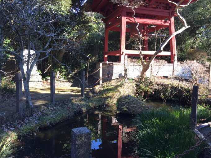 音羽山千手院清水寺の鐘楼堂