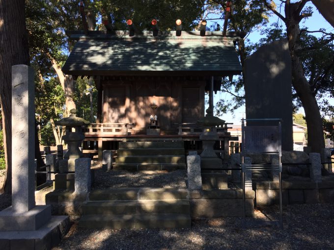 玉前神社の招魂殿